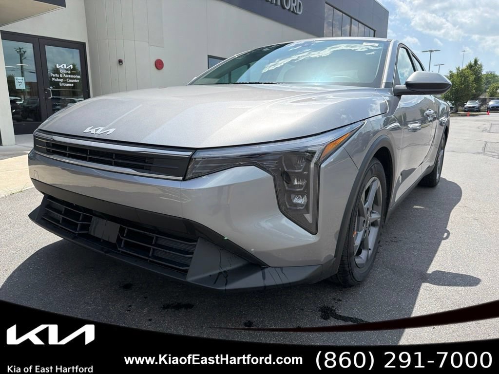 New 2026 Kia K4 FWD image 3