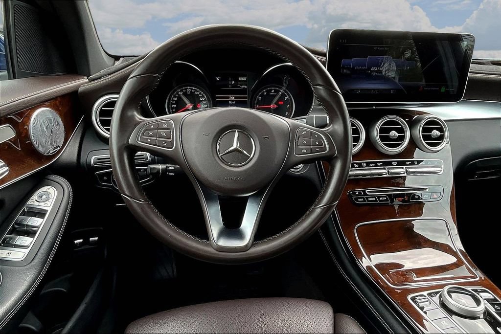 Used 2018 Mercedes-Benz GLC 350e 4MATIC image 8