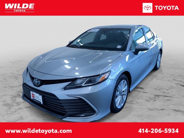 Certified 2023 Toyota Camry LE image 1
