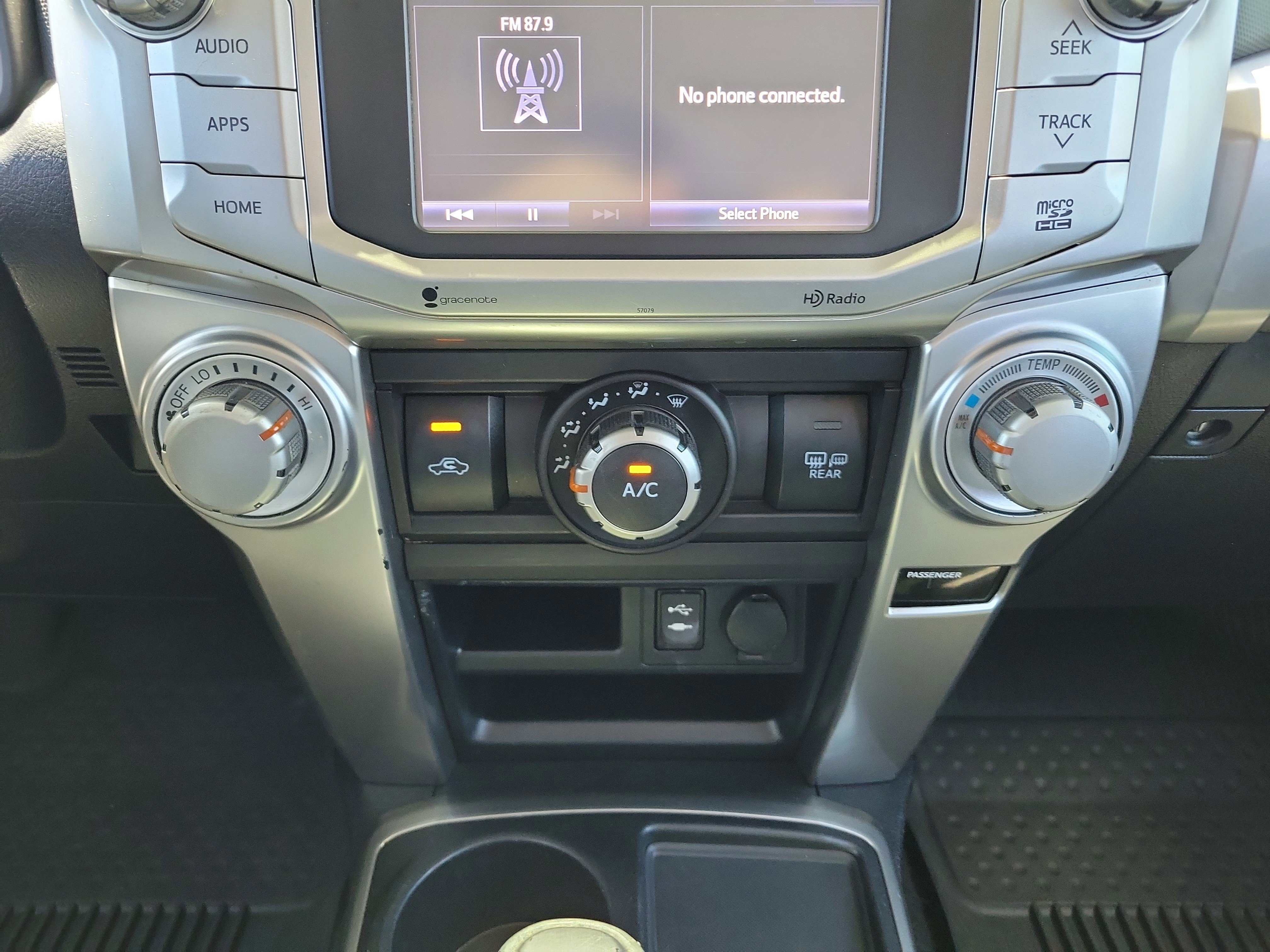 Used 2015 Toyota 4Runner SR5 Premium RWD image 15