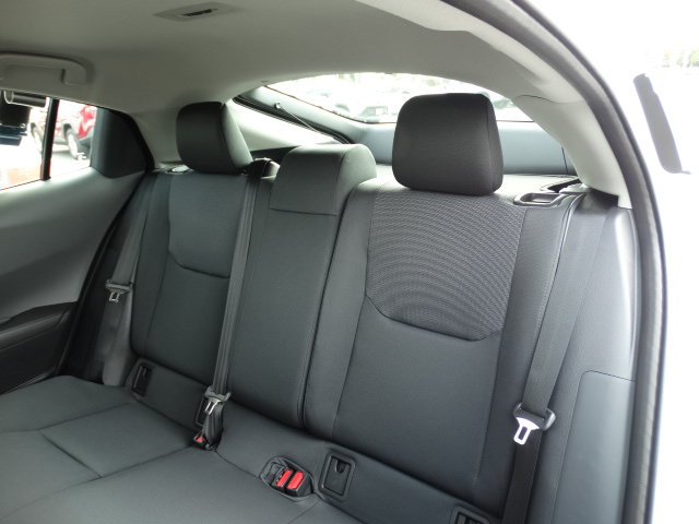 New 2026 Toyota Prius LE FWD image 12