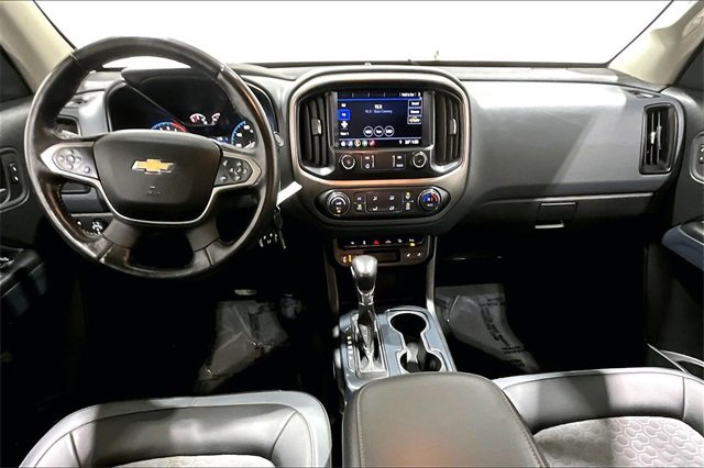 Used 2022 Chevrolet Colorado Z71 w/ Z71 Midnight Edition image 8