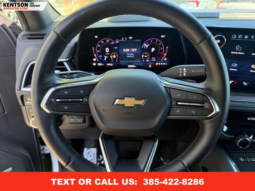 Used 2025 Chevrolet Suburban LT w/ Comfort Package image 17