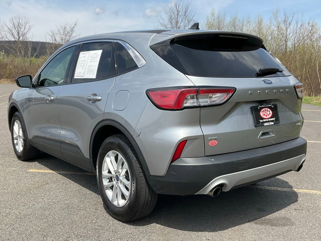 Certified 2022 Ford Escape SE w/ Cold Weather Package image 25