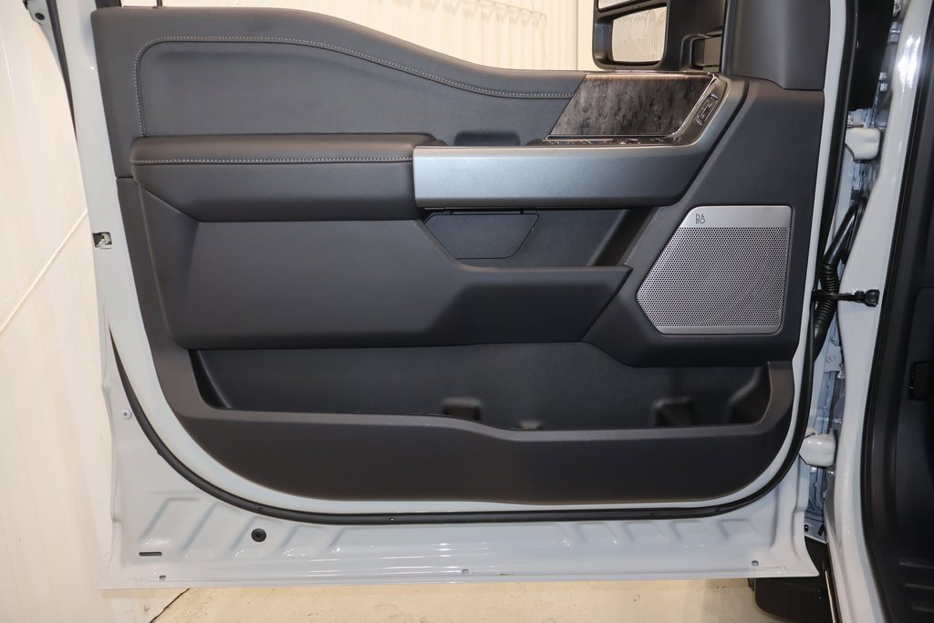 New 2025 Ford F350 Lariat w/ Lariat Ultimate Package image 9