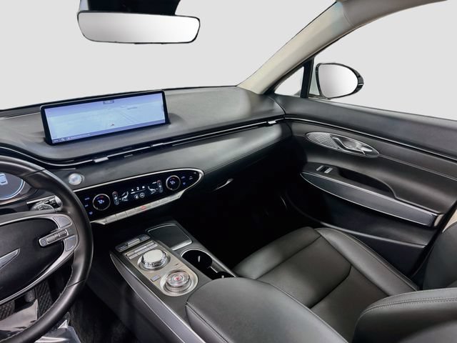 Used 2023 Genesis GV70 2.5T w/ Select Package AWD/4WD image 24