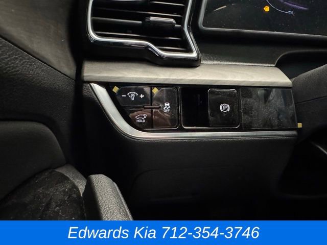Used 2025 Kia Sportage X-Line w/ Premium Package image 28