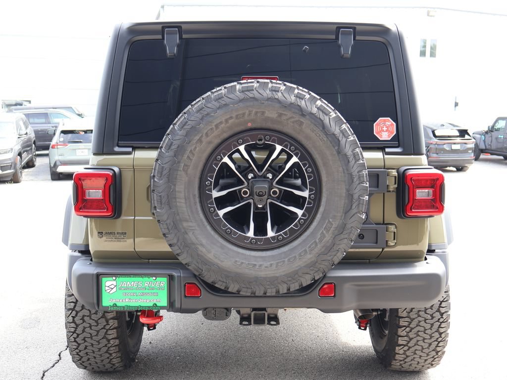 New 2026 Jeep Wrangler Unlimited Rubicon w/ Xtreme 35 Tire Package AWD/4WD image 4