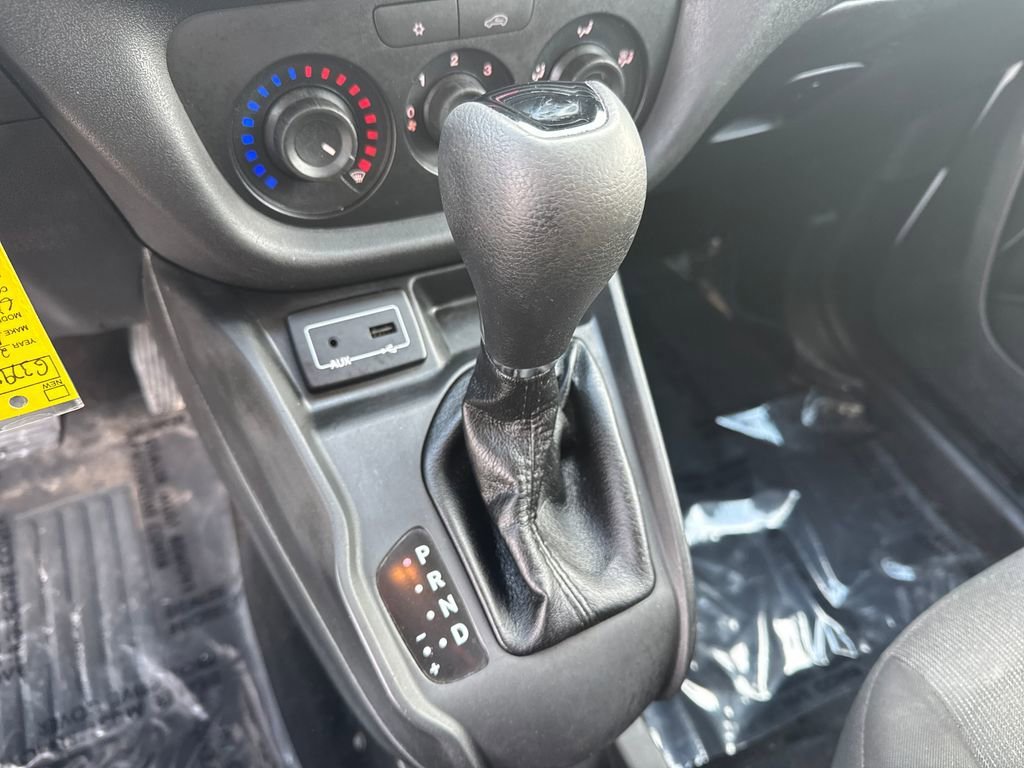 Used 2017 RAM ProMaster City Tradesman SLT w/ Rear Back-up Camera Group FWD image 22