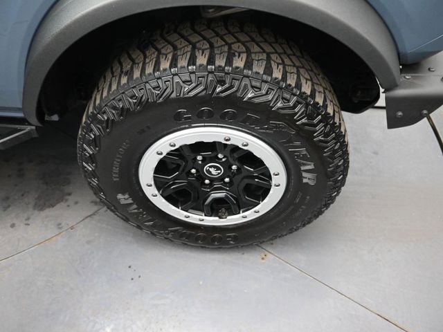 Used 2023 Ford Bronco Badlands w/ Sasquatch Package image 32