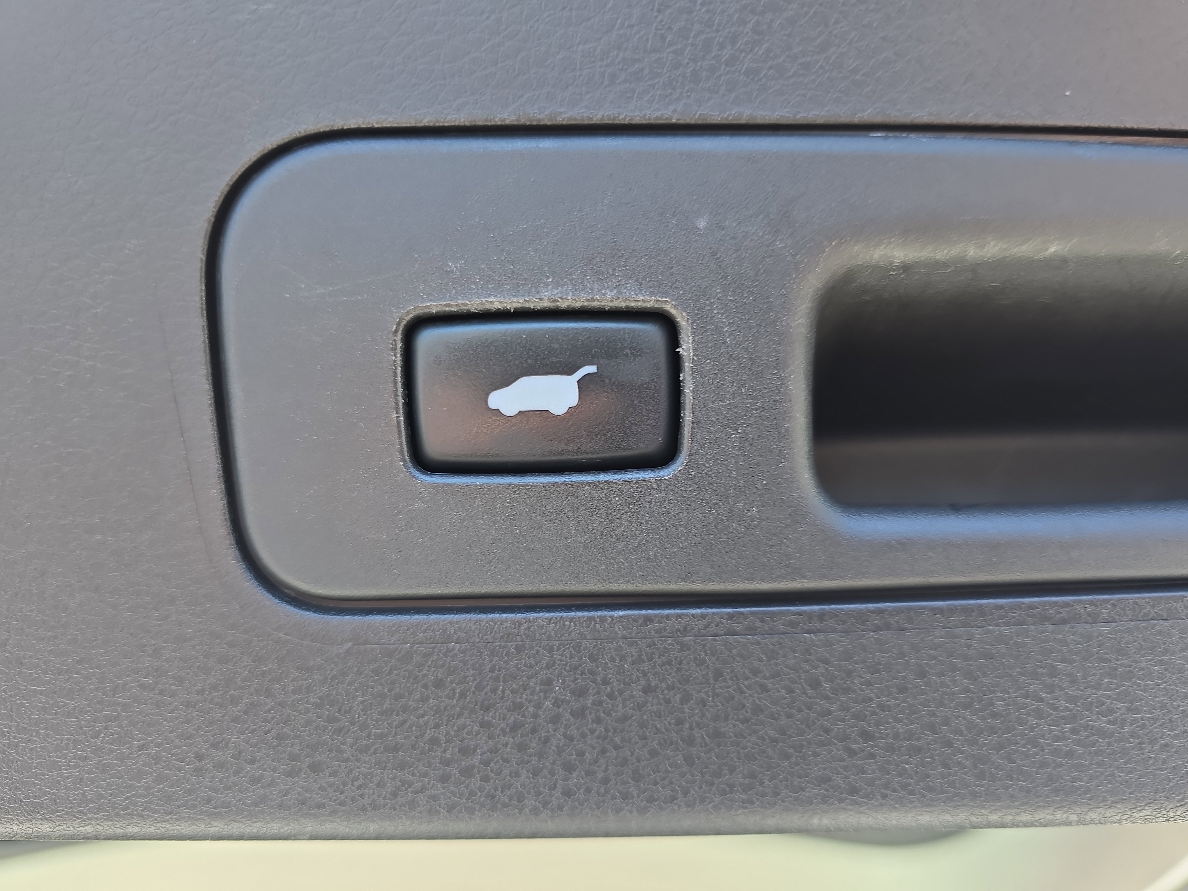 Used 2017 Acura MDX SH-AWD w/ Advance Package image 15