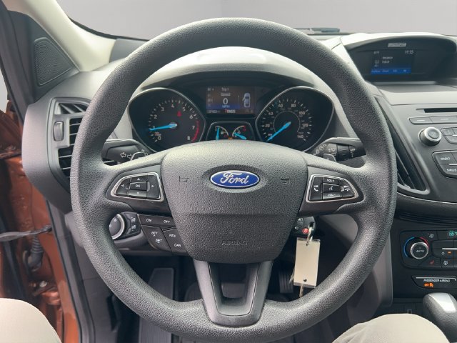 Used 2017 Ford Escape SE AWD/4WD image 15