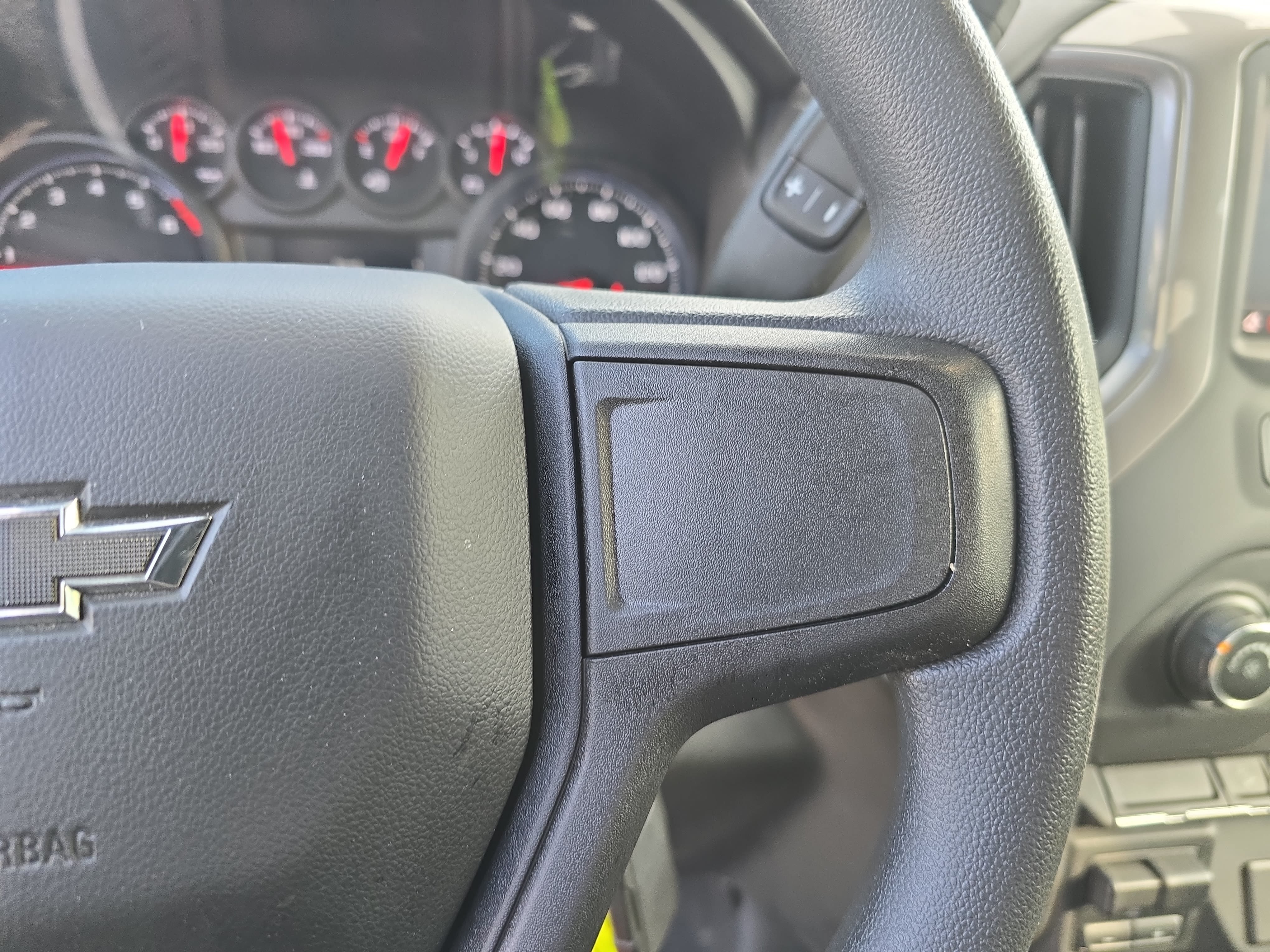 Used 2021 Chevrolet Silverado 1500 Custom Trail Boss AWD/4WD image 18