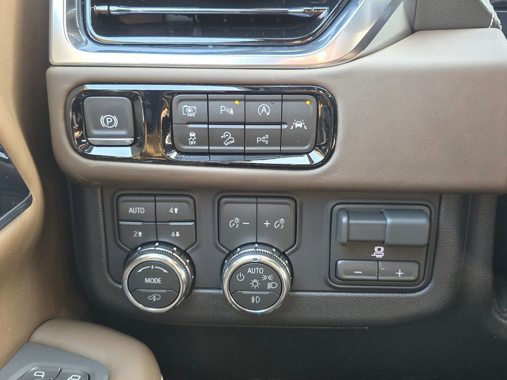 New 2026 GMC Yukon XL Denali Ultimate image 18