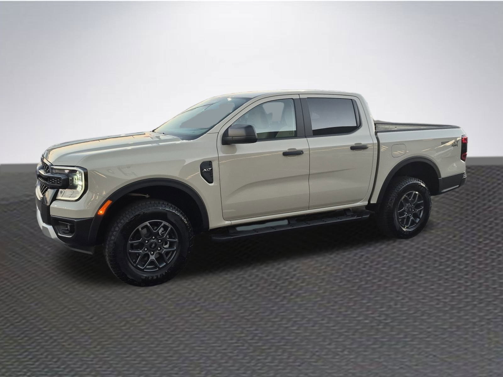 New 2025 Ford Ranger XLT w/ Equipment Group 301A High image 2