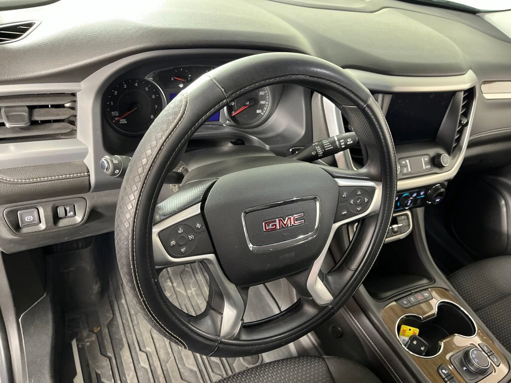 Certified 2022 GMC Acadia SLE w/ Driver Convenience Package FWD image 30