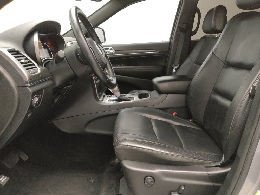 Used 2018 Jeep Grand Cherokee Limited w/ Trailer Tow Group IV image 17