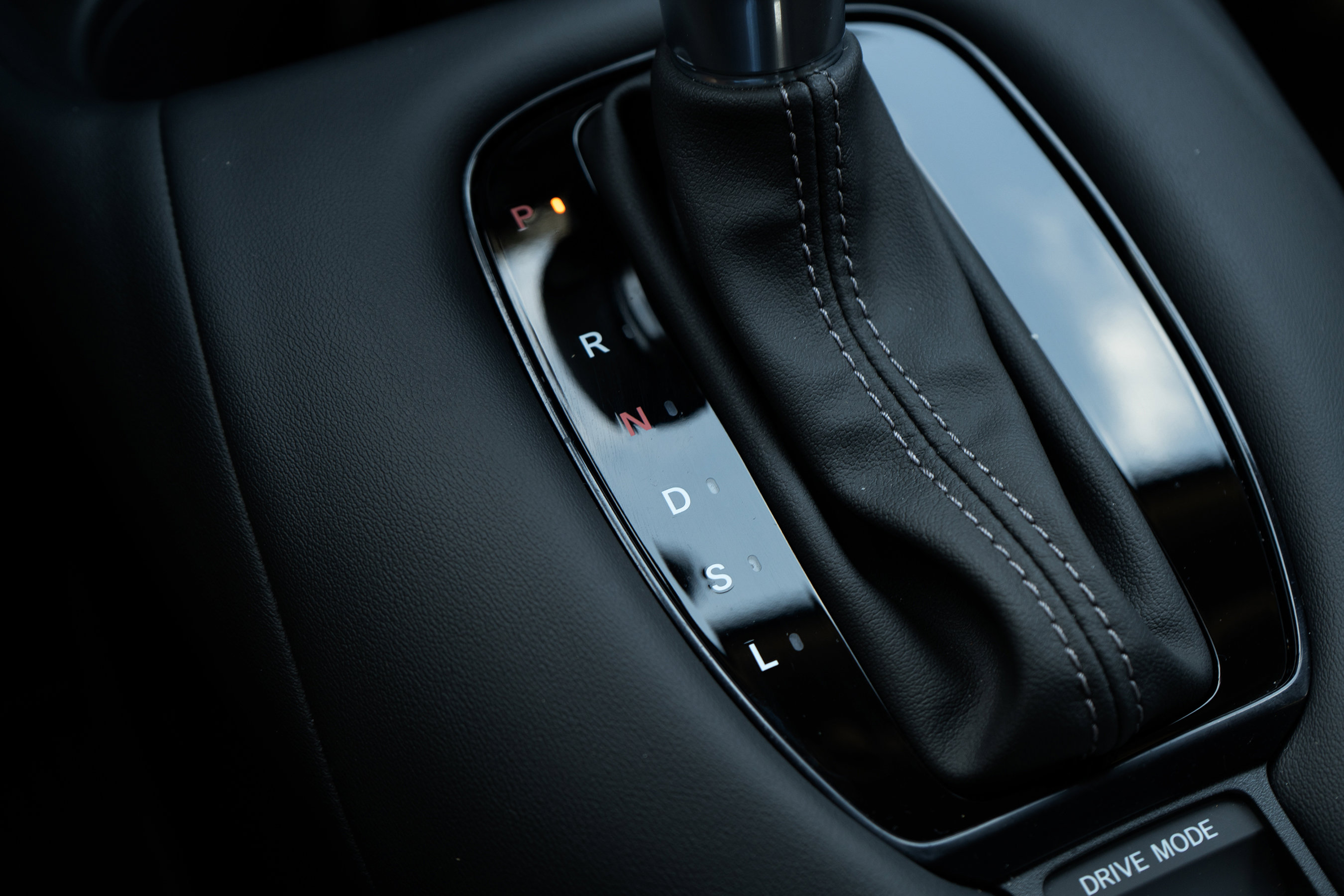 Certified 2026 Honda HR-V LX image 29