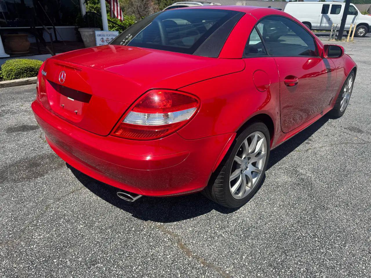 Used 2005 Mercedes-Benz SLK 350 image 2