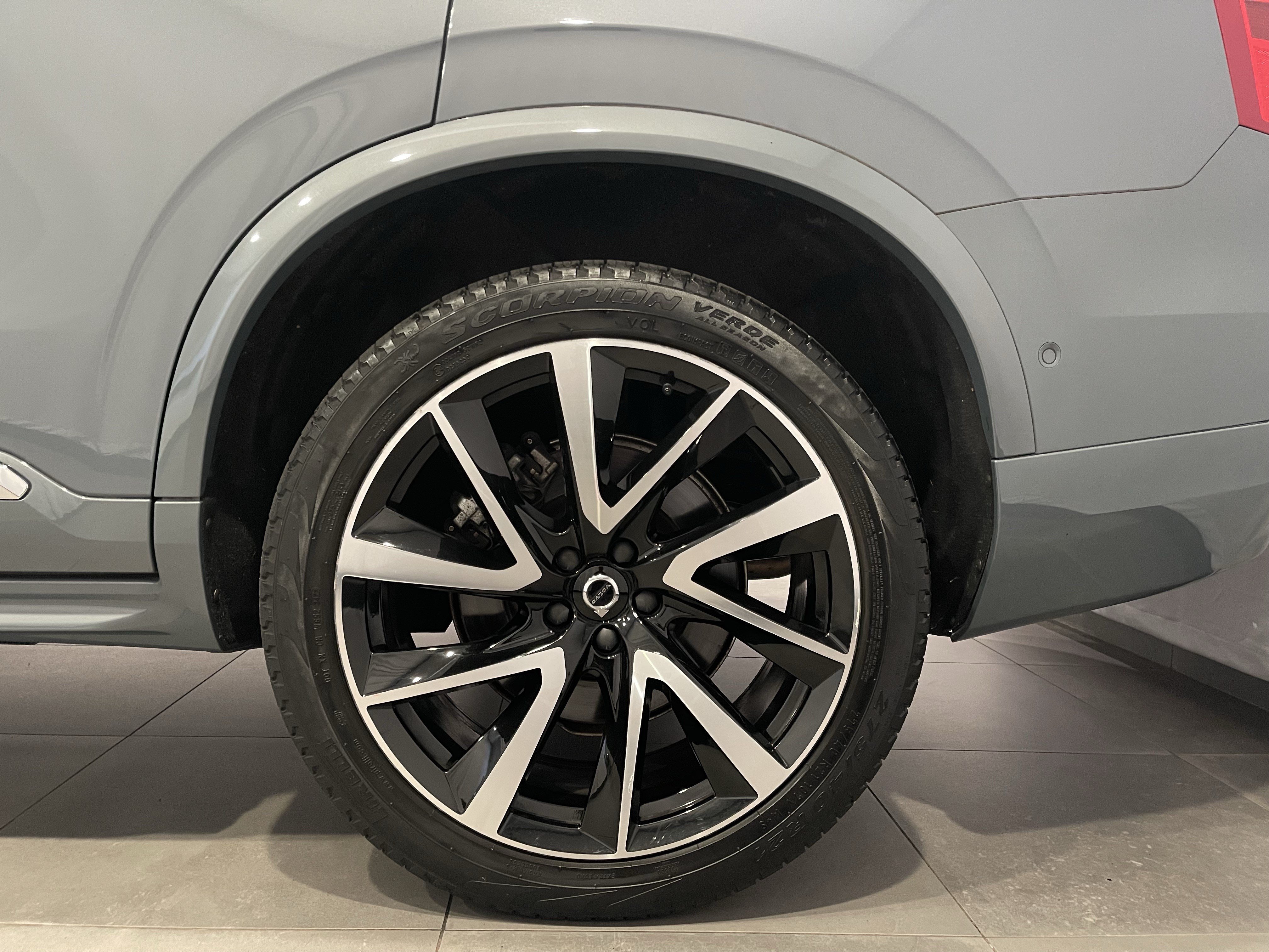 Used 2023 Volvo XC90 B6 Plus w/ Protection Package Premier AWD/4WD image 8