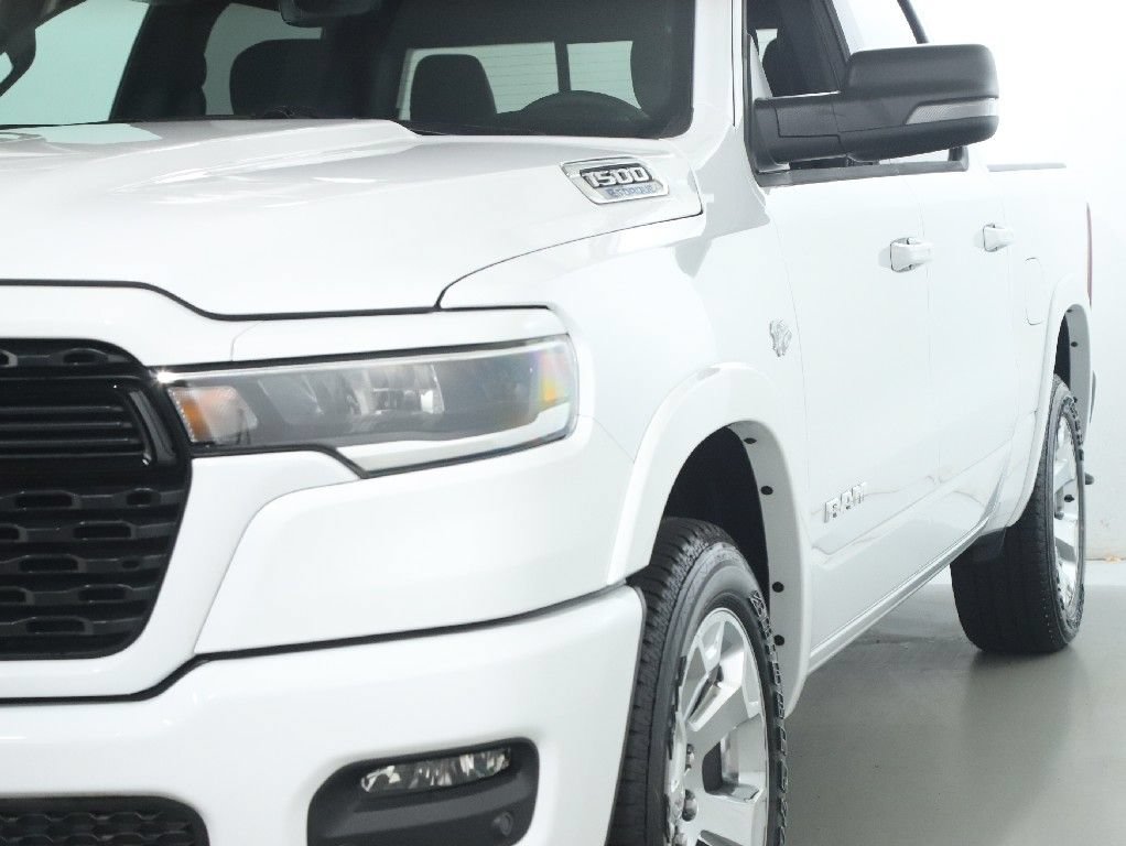 Used 2026 RAM 1500 Big Horn AWD/4WD image 4