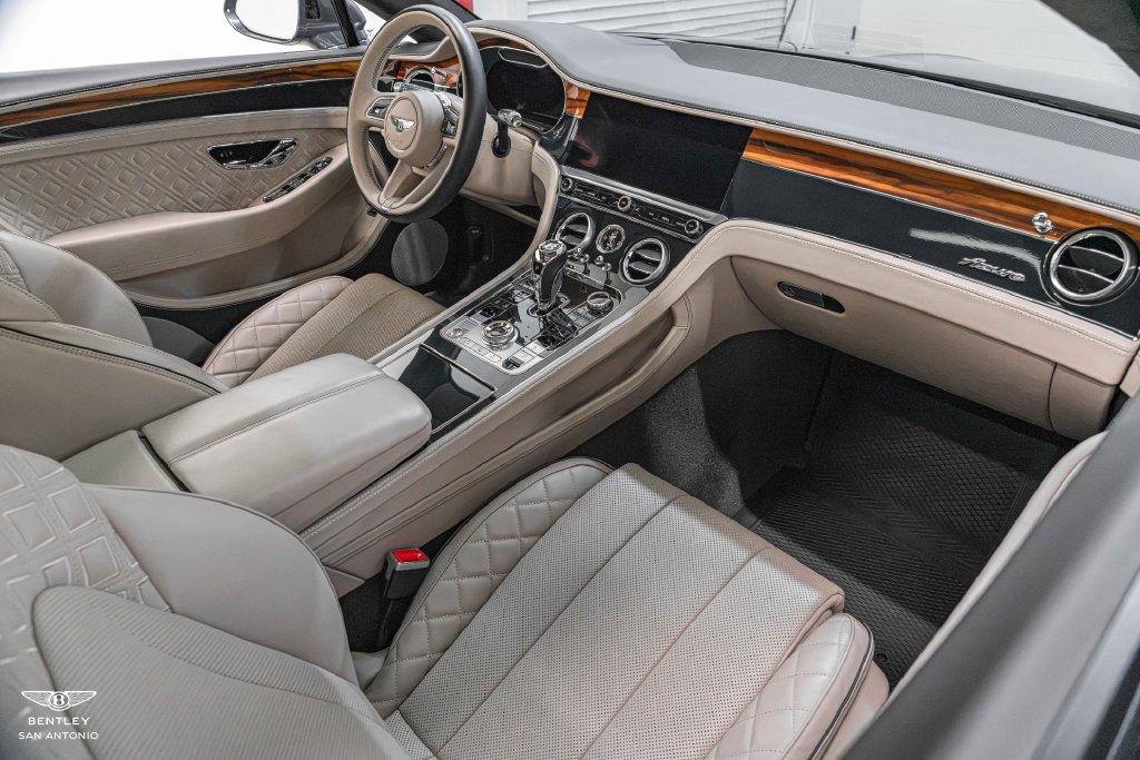 Used 2023 Bentley Continental GT V8 AWD/4WD image 2