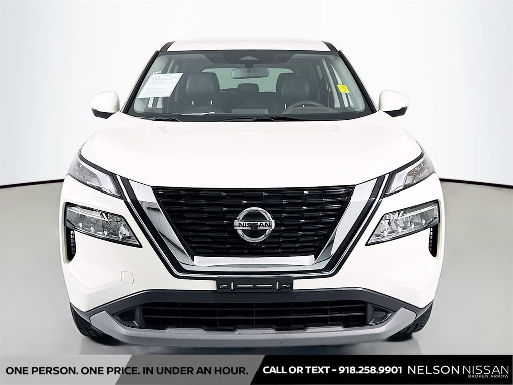 Used 2021 Nissan Rogue SV AWD/4WD image 2