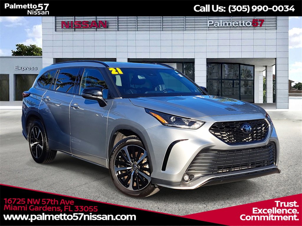 Used 2022 Toyota Highlander XSE