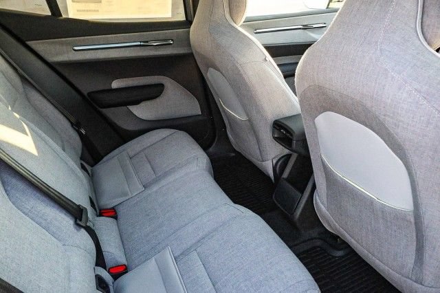 New 2025 Volvo EX30 Ultra w/ Protection Package Premier AWD/4WD image 13
