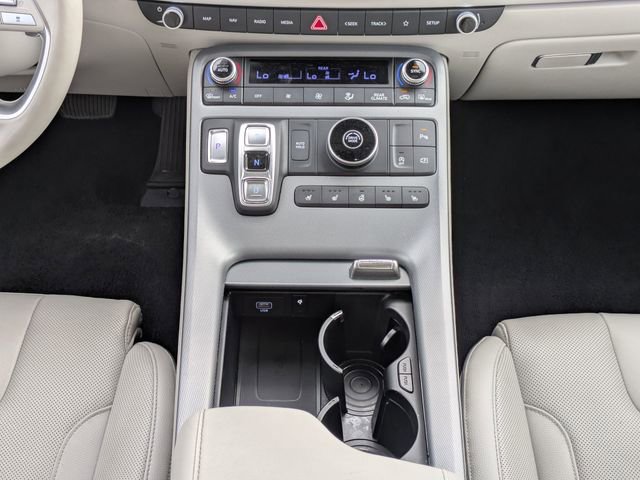 Used 2024 Hyundai Palisade Limited image 22