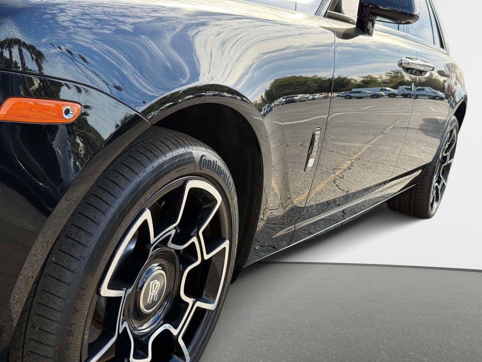 Used 2020 Rolls-Royce Ghost RWD image 11