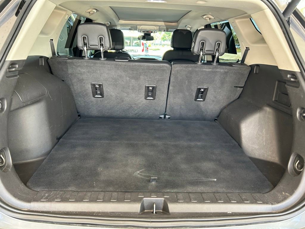 Used 2018 GMC Terrain Denali w/ Advanced Safety Package FWD image 34