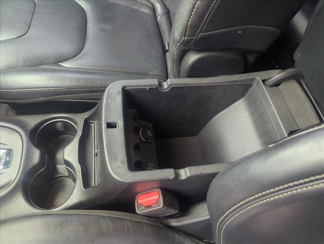Used 2017 Jeep Cherokee Limited FWD image 17