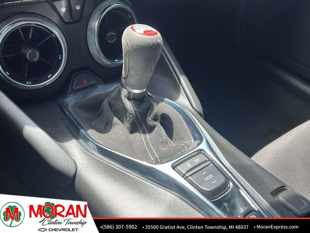 Used 2022 Chevrolet Camaro SS RWD image 27