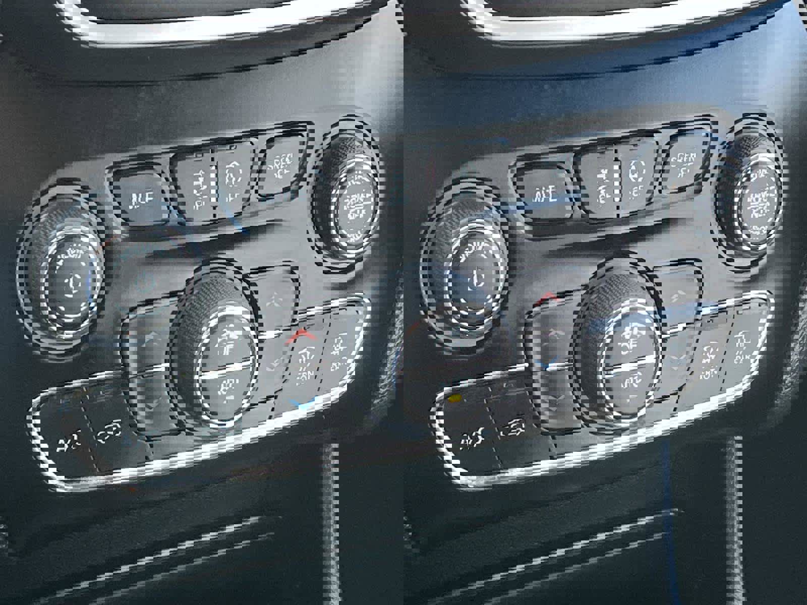 Used 2023 Jeep Cherokee Altitude Lux image 22