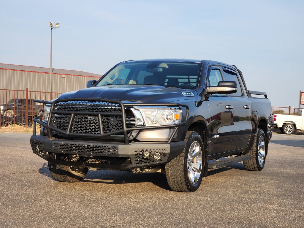 Used 2019 RAM 1500 Big Horn AWD/4WD image 3