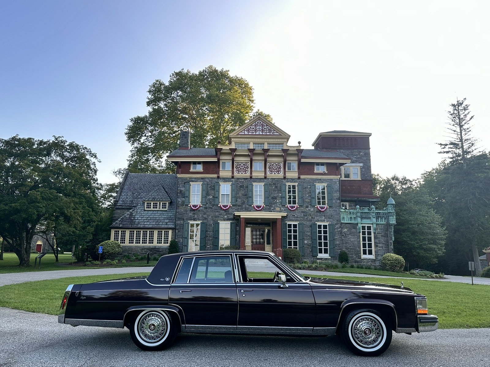 Used 1987 Cadillac Brougham RWD image 12