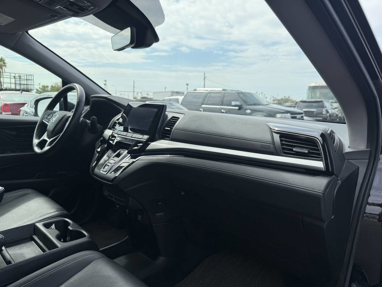 Used 2023 Honda Odyssey Touring image 11