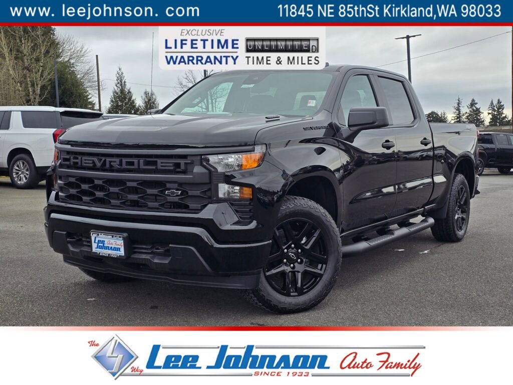 New 2026 Chevrolet Silverado 1500 Custom w/ Turbomax Blackout Package