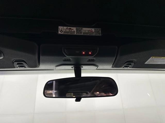 Used 2023 Jeep Wrangler Unlimited w/ Cold Weather Group image 24