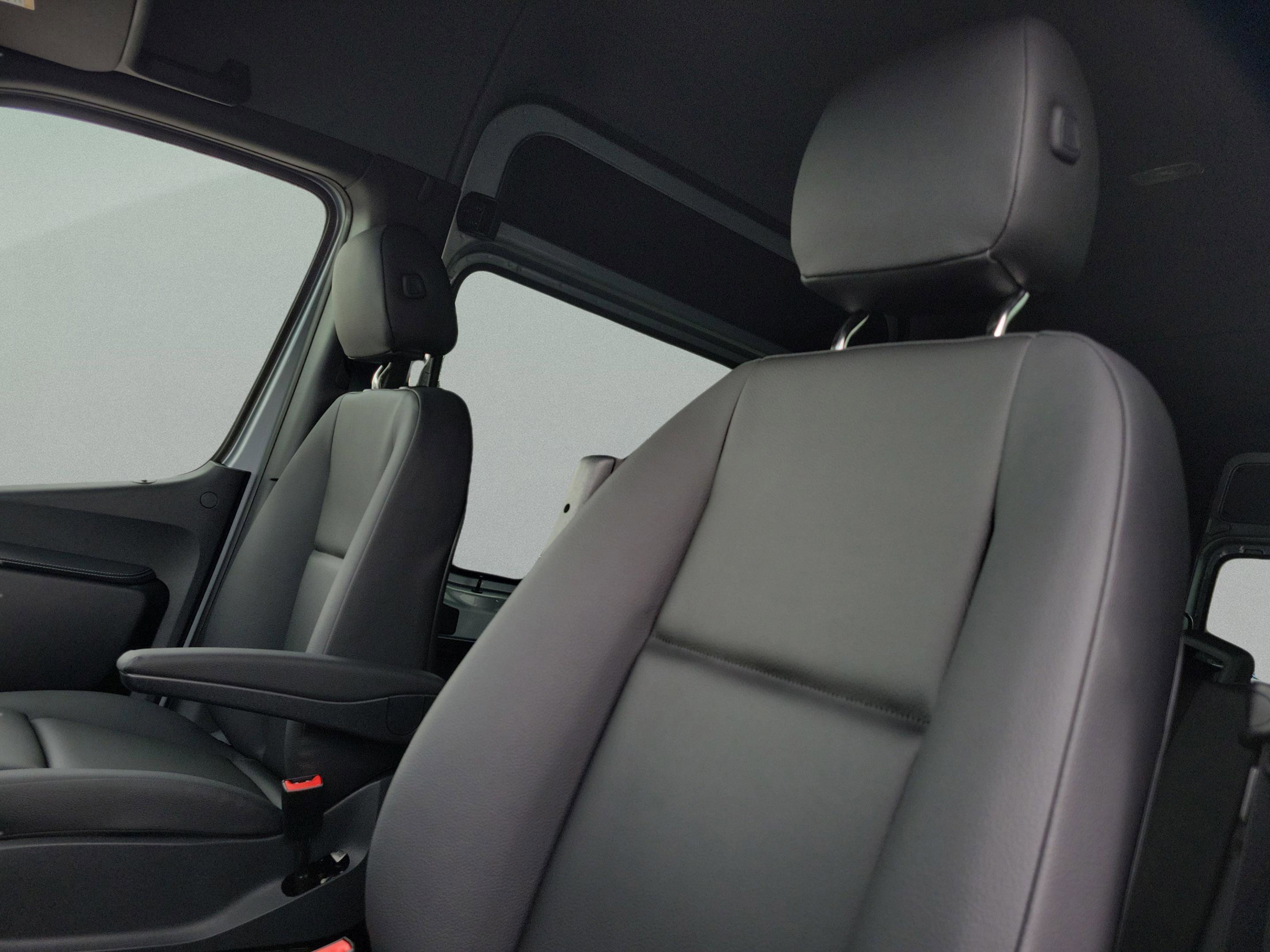 New 2026 Mercedes-Benz Sprinter 2500 image 17