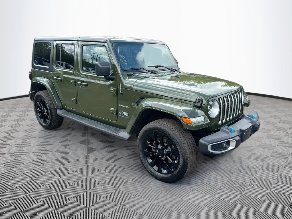 Certified 2023 Jeep Wrangler Unlimited Sahara AWD/4WD image 4