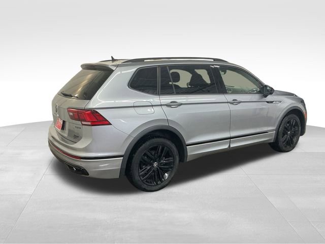 Used 2022 Volkswagen Tiguan SE R-Line image 14