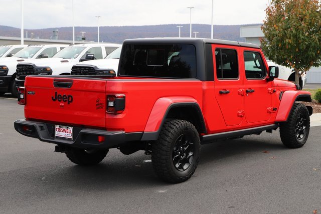 Used 2023 Jeep Gladiator Willys image 5