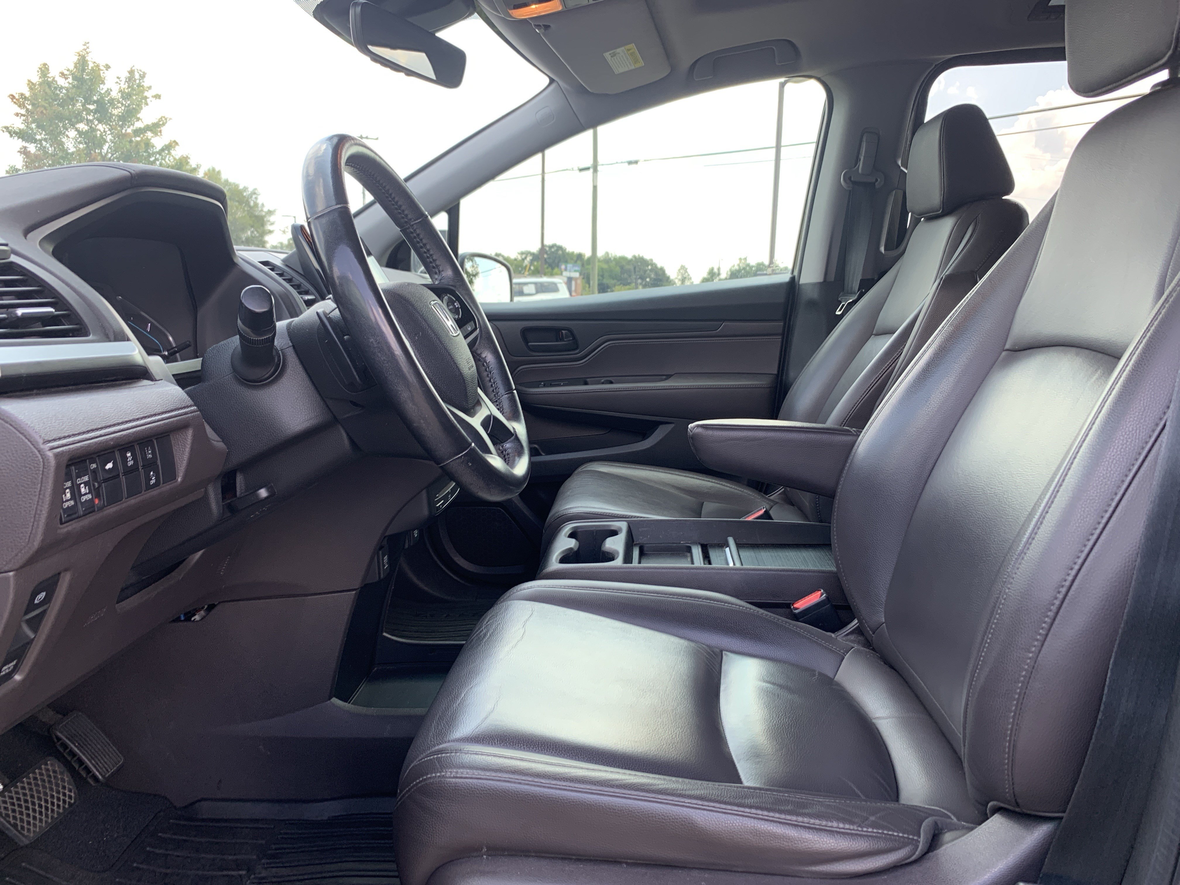Used 2018 Honda Odyssey EX-L image 16