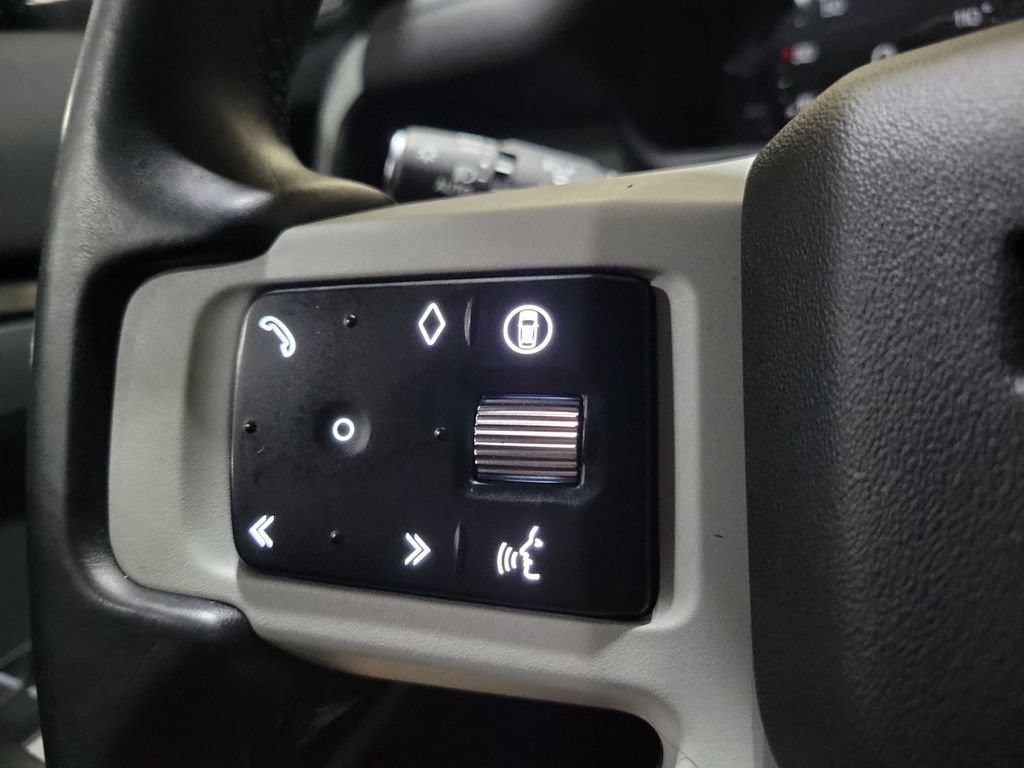 Used 2024 Land Rover Defender 110 S AWD/4WD image 15