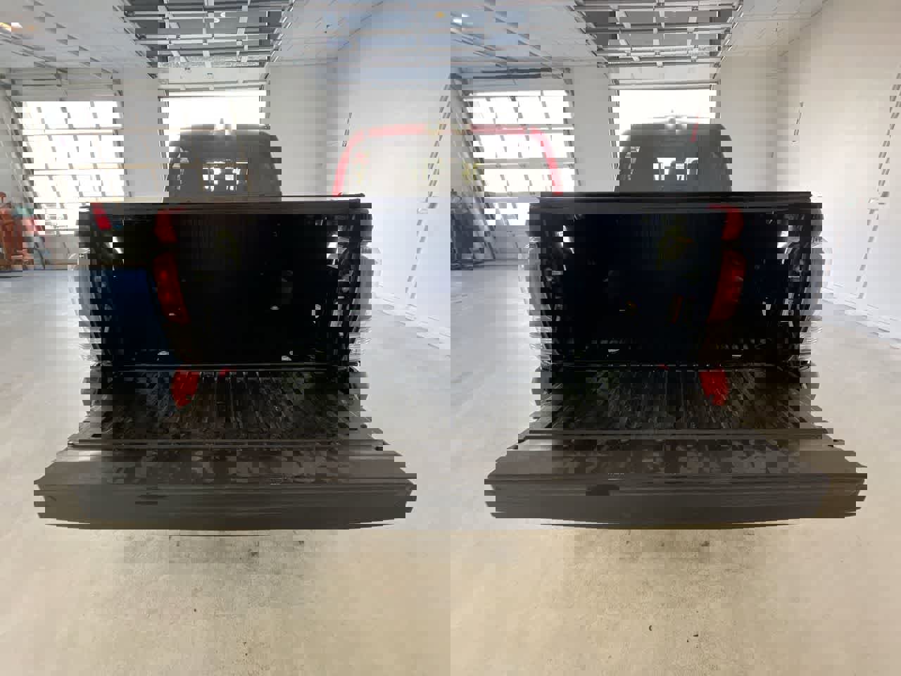 Used 2022 Toyota Tacoma Limited image 24