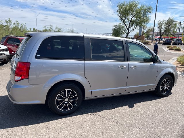 Used 2018 Dodge Grand Caravan SE FWD image 10