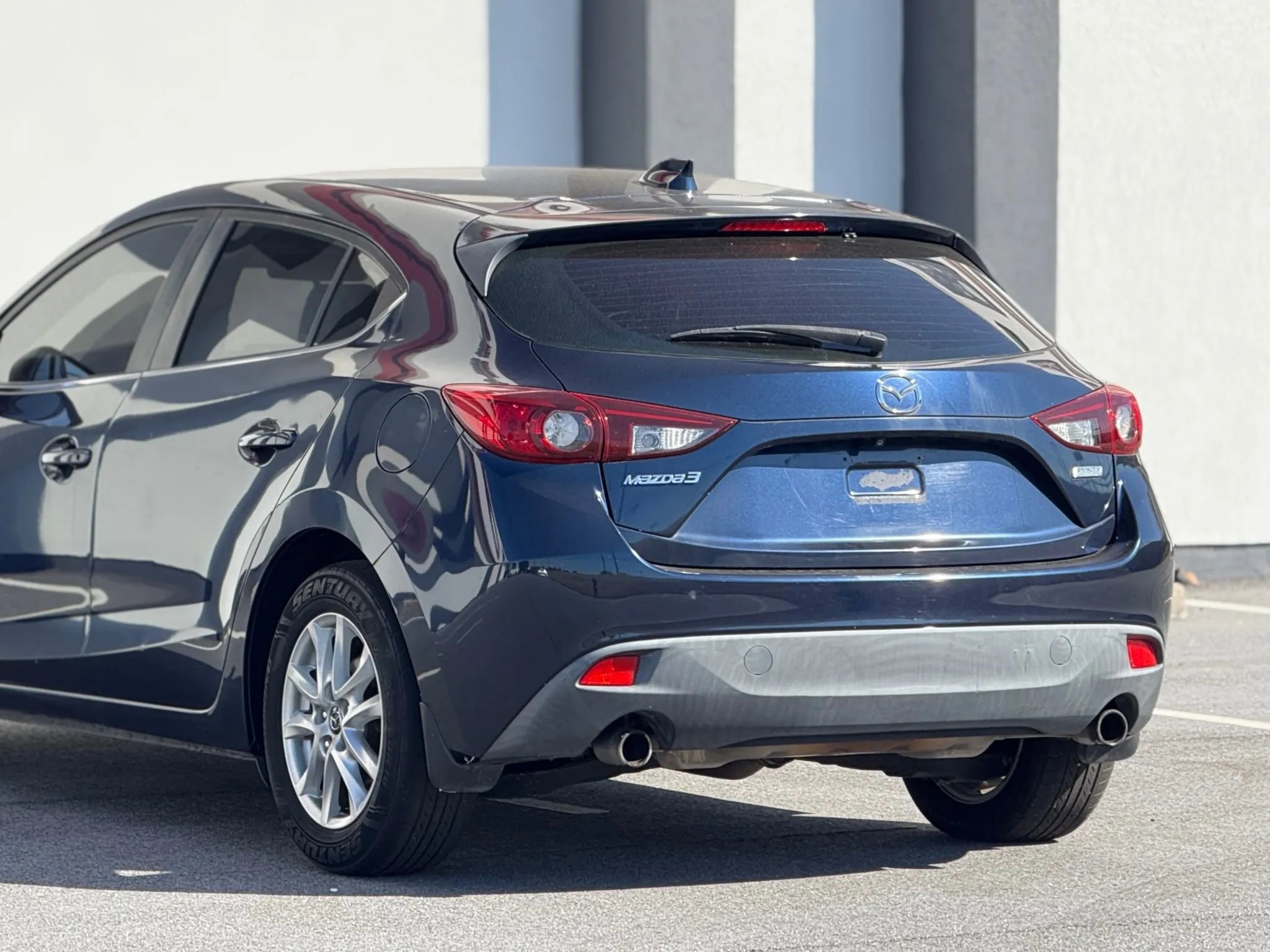 Used 2015 MAZDA MAZDA3 i Grand Touring image 16