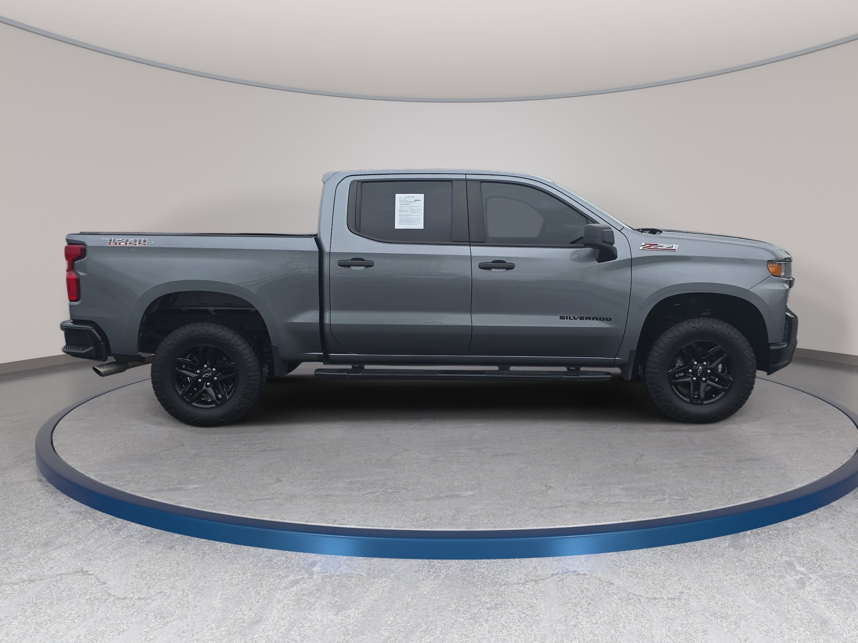 Used 2021 Chevrolet Silverado 1500 Custom Trail Boss AWD/4WD image 4